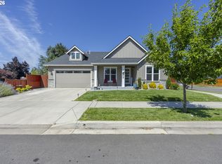1152 S 46th St, Springfield, OR 97478