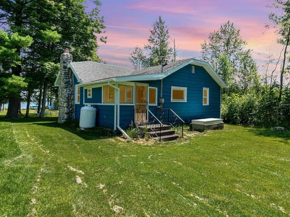 726 Serenity Ln, Lupton, MI 48635