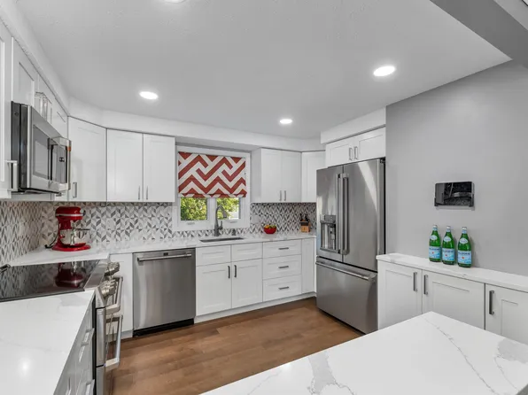 93 Seabury Road, Hampton, NH 03842