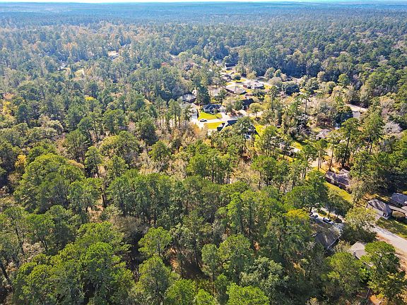 3rd image of 306 Inverness St