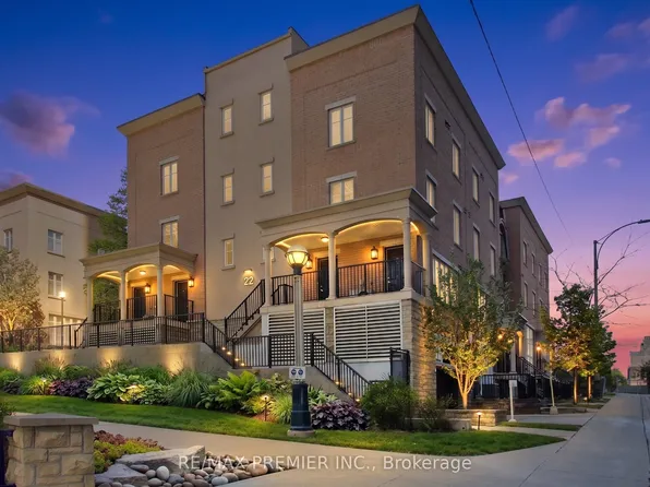 22 Western Battery Rd #109, Toronto, ON M6K 3N9