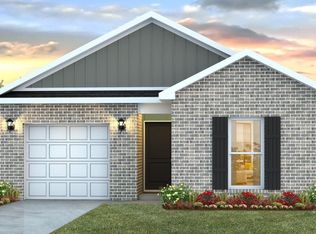 9824 Starling Dr, Pensacola, FL 32506