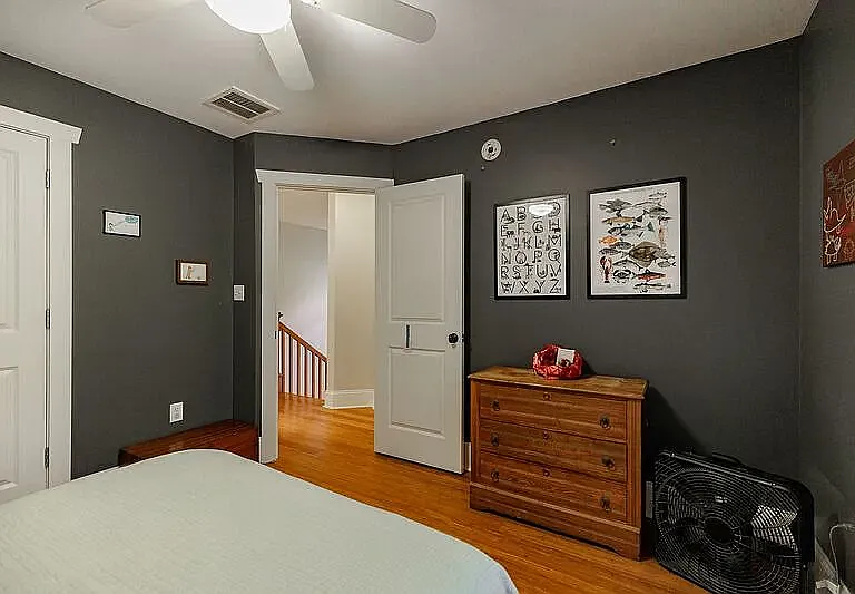 145 Hillside St — Photo 26