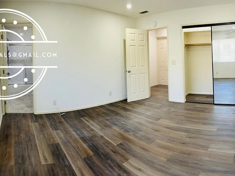 522 W Gutierrez St #3 — Photo 8