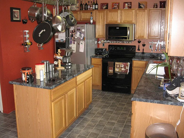 8333 Newbury Way — Photo 3