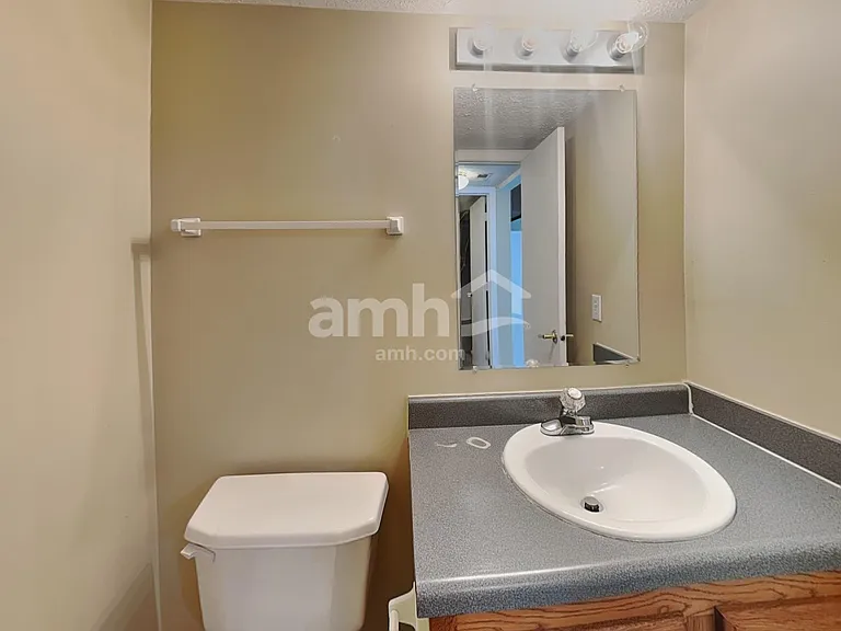 6763 Wimbledon Dr — Photo 9