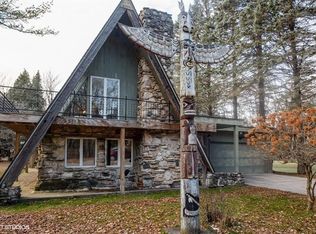 2991 37th St, Two Rivers, WI 54241