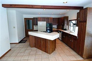 4th image of 302 Brook Valley Dr