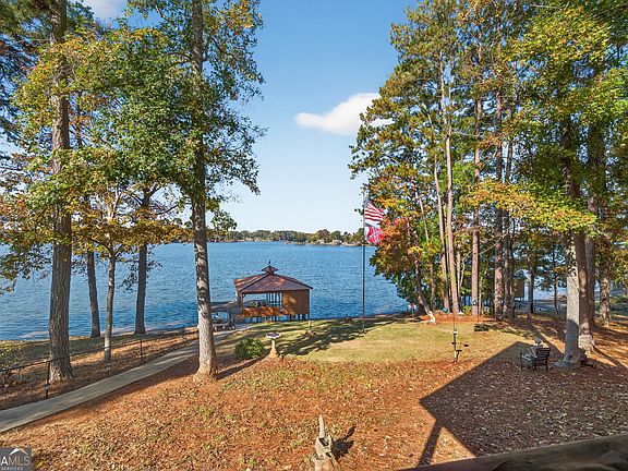 29th image of this home