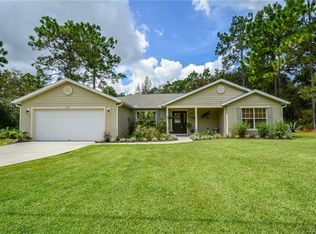 8716 N Paradisea Dr, Citrus Springs, FL 34433