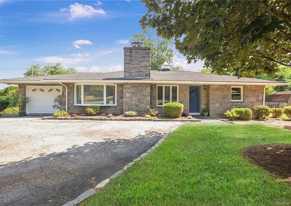 7 Hilltop Lane, Thornwood, NY 10594 Zillow