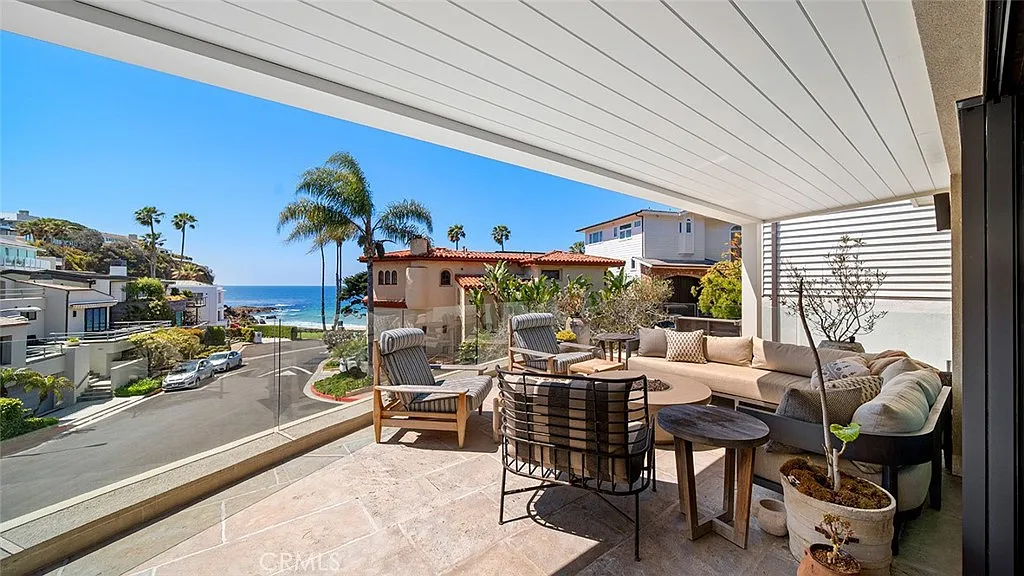 4 bed, 5.5 bath, 4064 sqft, $60,000 — Photo 4