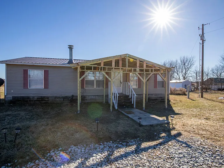 17707 Bittersweet Rd — Photo 14