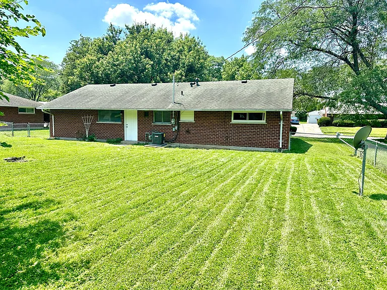 4408 Lesher Dr — Photo 19