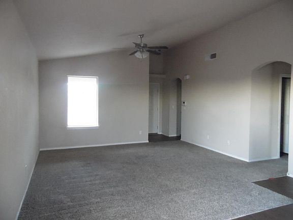 4th image of 14312 Narciso Dr