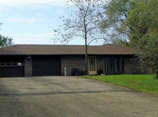 15761 E Big Mound Rd, Lindenwood, IL 61049