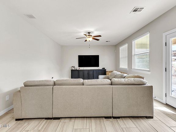 4th image of 1088 Painley Pl