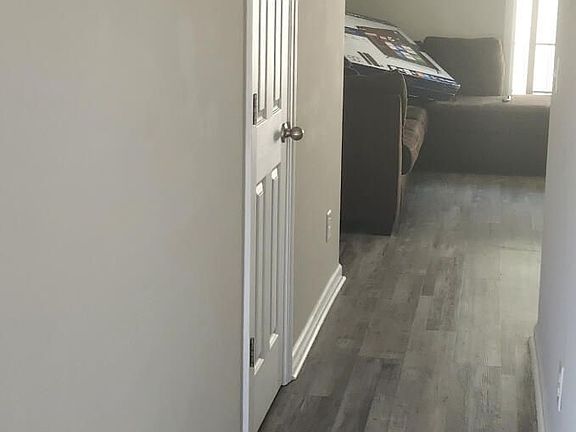 2nd image of 2913 Lee Ct #A