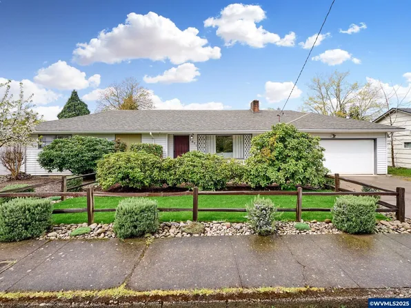 1071 23rd St NE, Salem, OR 97301