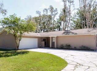 904 Samy Dr, Tampa, FL 33613