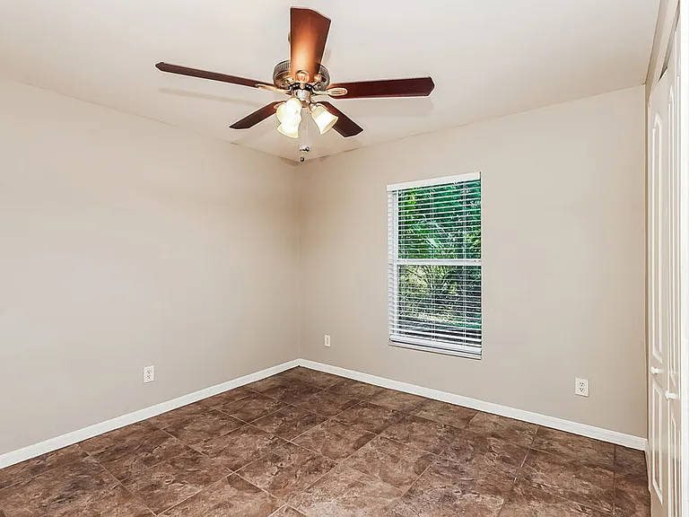 1270 Bermar St — Photo 13