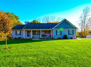 122 E Maitland Ln, New Castle, PA 16105