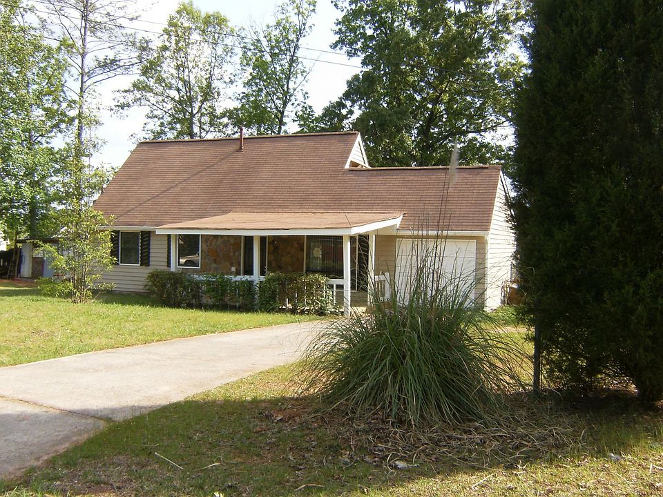 8089 Robin Ct, Jonesboro