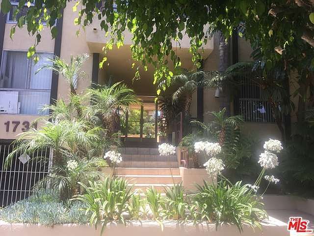 1st image of 1731 Colby Ave APT 106