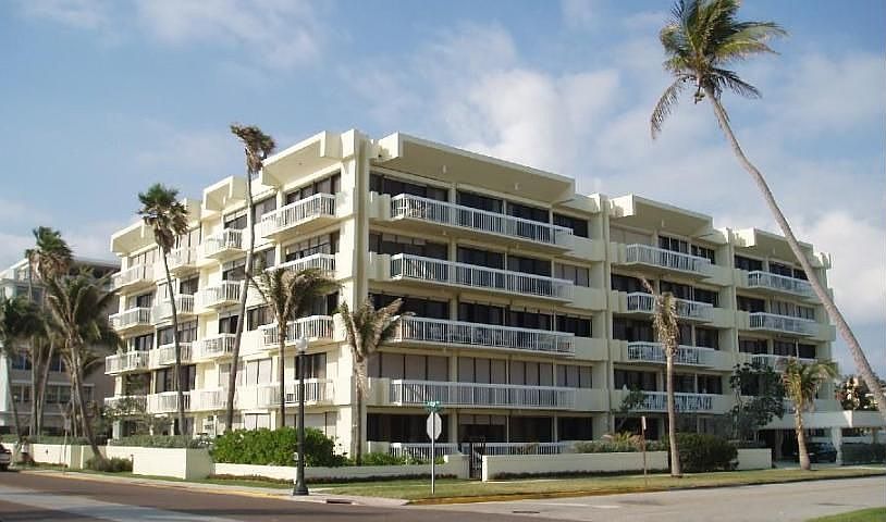 Exterior front of Bldg