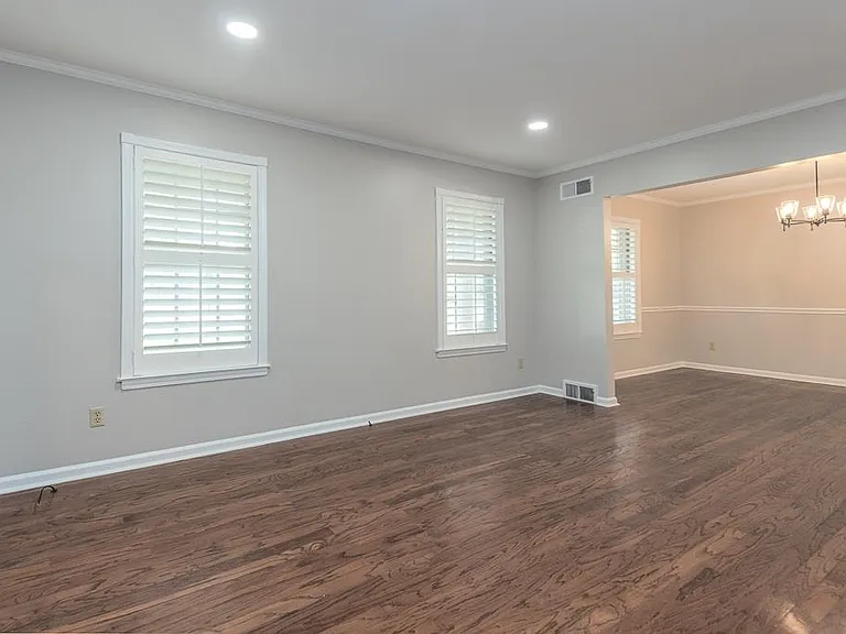 1539 Brookside Dr — Photo 29
