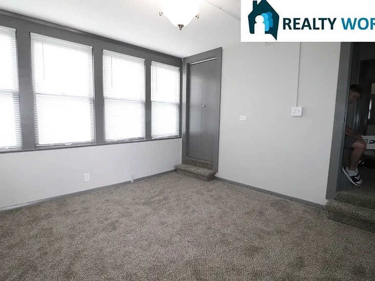 1619-1623 D Street — Photo 8