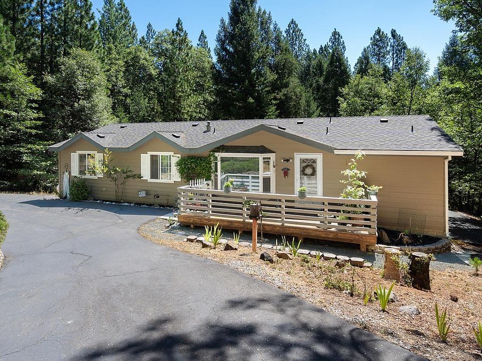 2nd image of 5330 Wisteria Rd
