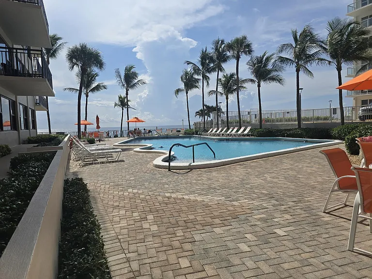 3800 Galt Ocean Dr #707 — Photo 24