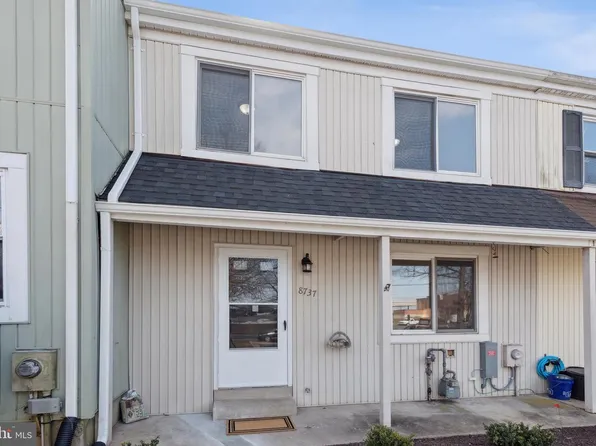 8737 Inquiry Ct, Walkersville, MD 21793