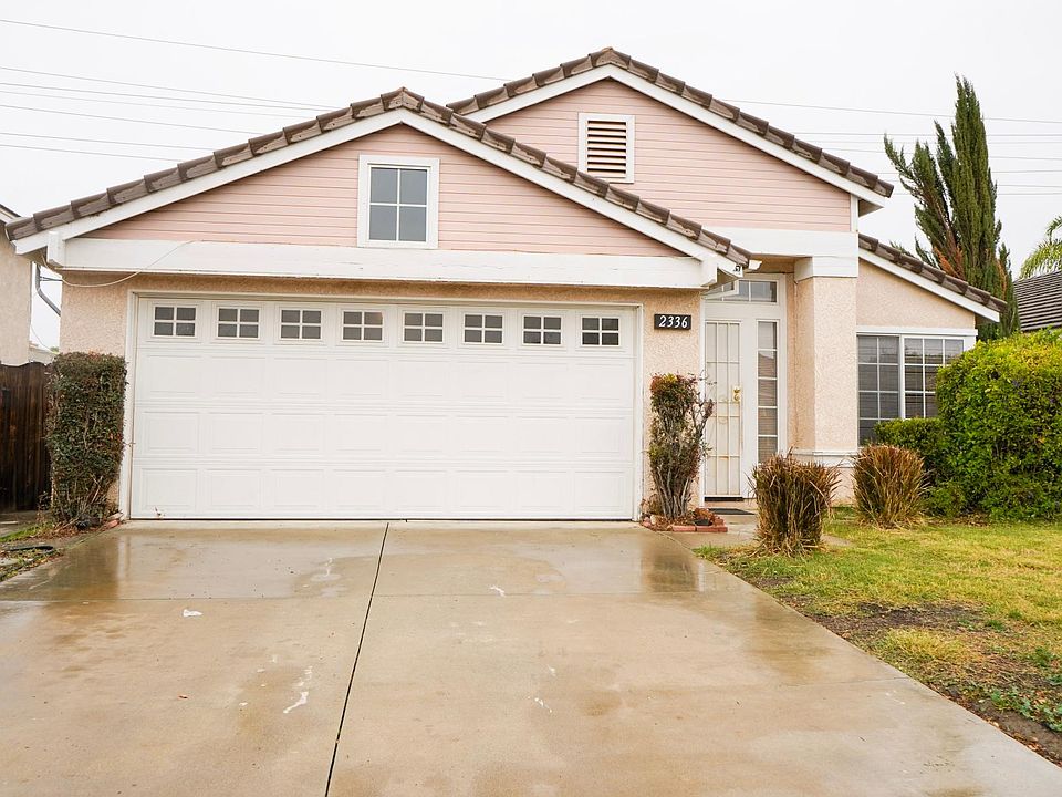 1st image of 2336 Honeysuckle Way
