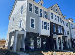 14537 Brecon Ln, Carmel, IN