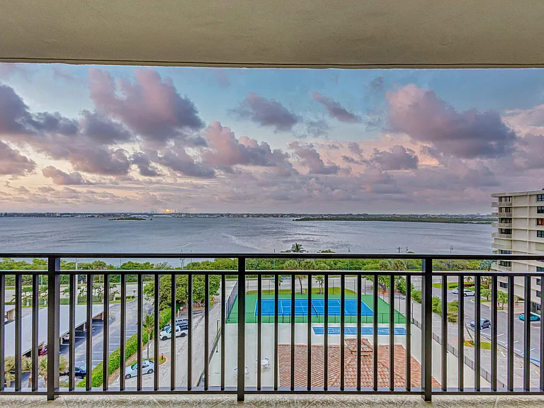 5460 N Ocean Dr #7C — Photo 31
