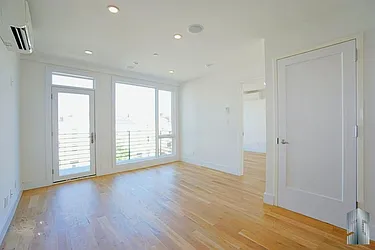 Rented by Skyline Group Real Estate