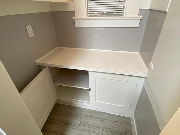 4th image of 1372 Pine St APT 108