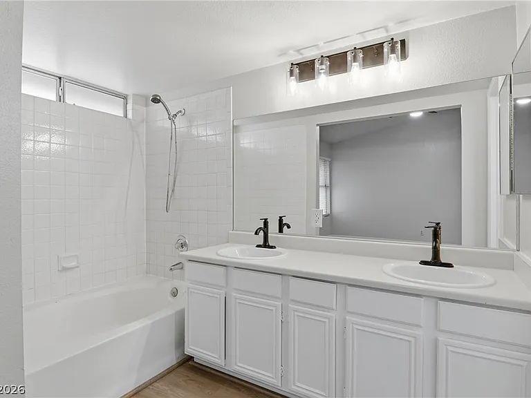 6224 Caprino Ave — Photo 15