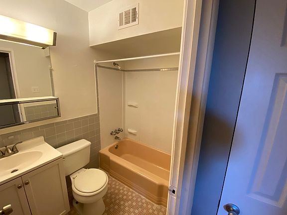 5th image of 5405 Bischoff Ave #D