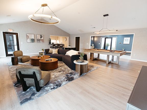 4th image of 100 Madison Dr #1104