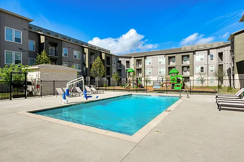 Sunstone Apartments Photo 1