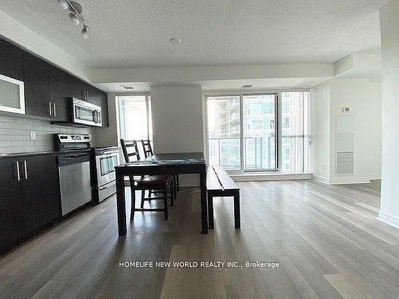 5th image of 50 Town Centre Ct #1704