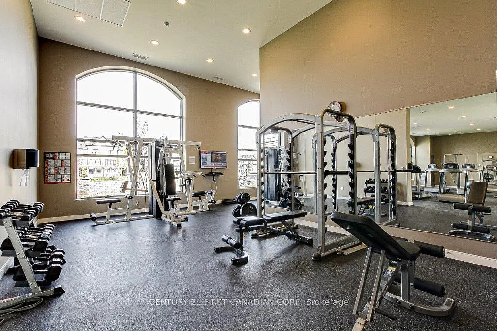 2 bed, $2,500 — Photo 4