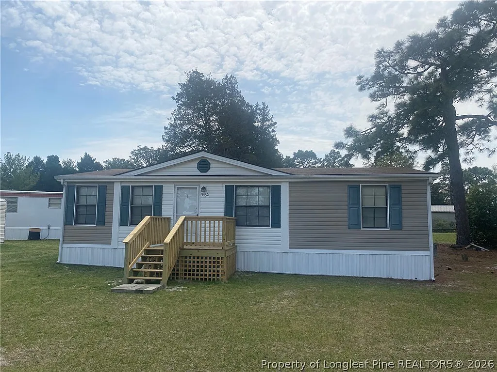 3 bed, 2.0 bath, 1120 sqft, $1,250 — Photo 2