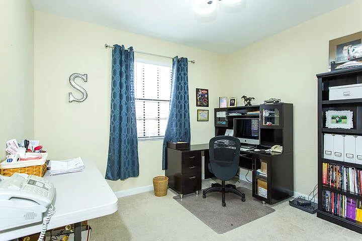 10426 Wellington Parc Dr — Photo 16