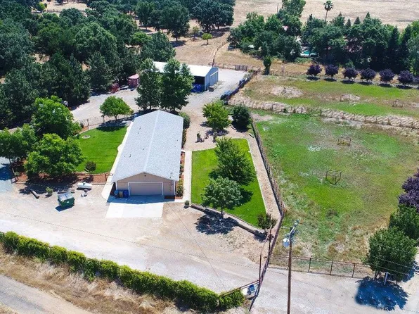 13405 Apple Rd, Wilton, CA 95693