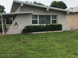 37 SE 14th St #A & B, Dania, FL 33004