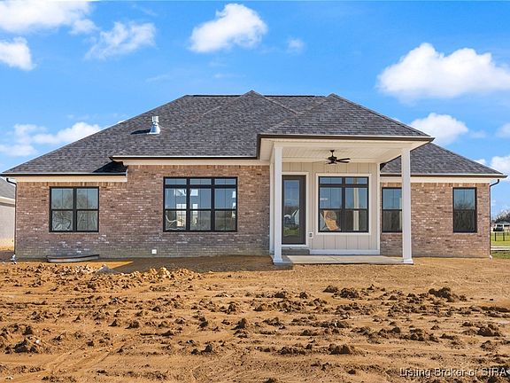 5th image of 1854 Augusta Boulevard Lot 275